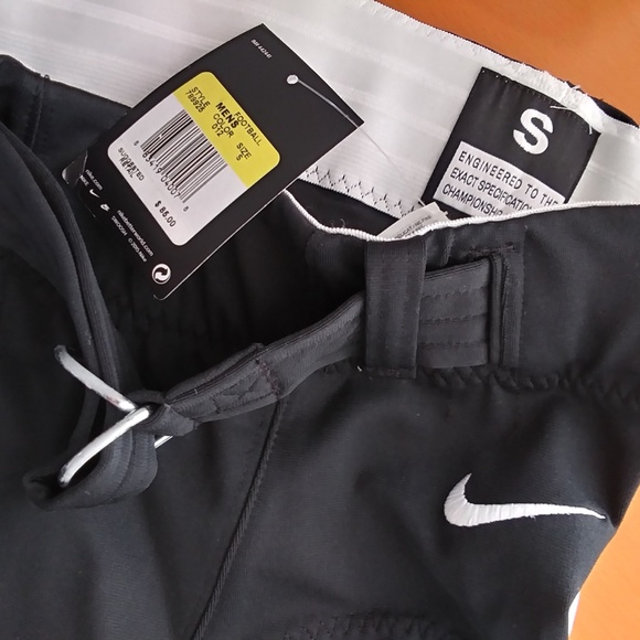 Nike Football Pants | Mens Sm, Md, Lg - Picture 12 of 15